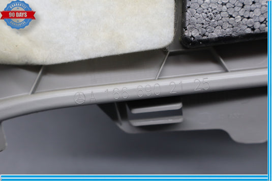 13-16 Mercedes X166 GL450 Rear Left Side D Pillar Quarter Trim Panel Cover Oem