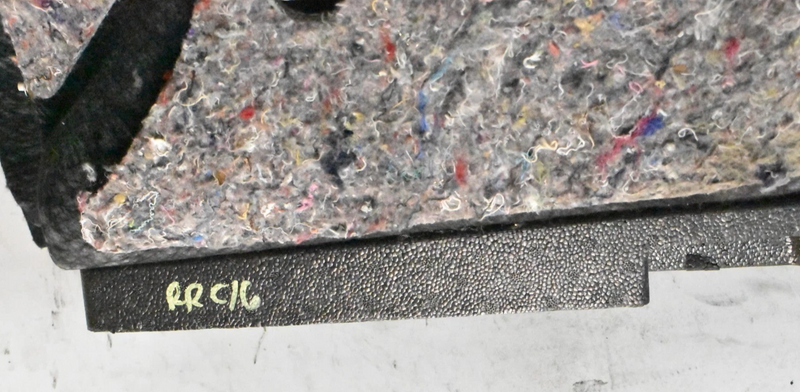 Load image into Gallery viewer, 14-20 Maserati Quattroporte Rear Right Side Trunk Lid Carpet Cover Trim Oem
