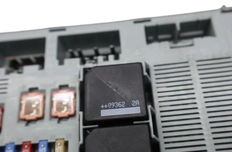 Load image into Gallery viewer, 10-11 Jaguar XF XFR Rear Trunk Smart Junction Relay Fuse Box 9X2314D628AC Oem
