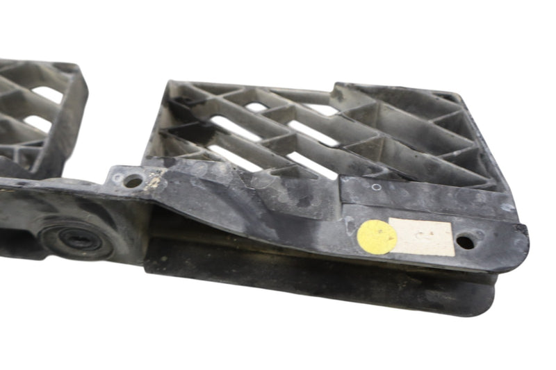 Load image into Gallery viewer, 11-17 Volkswagen VW Touareg Rear Center Bumper Mount Support Bracket Black Oem
