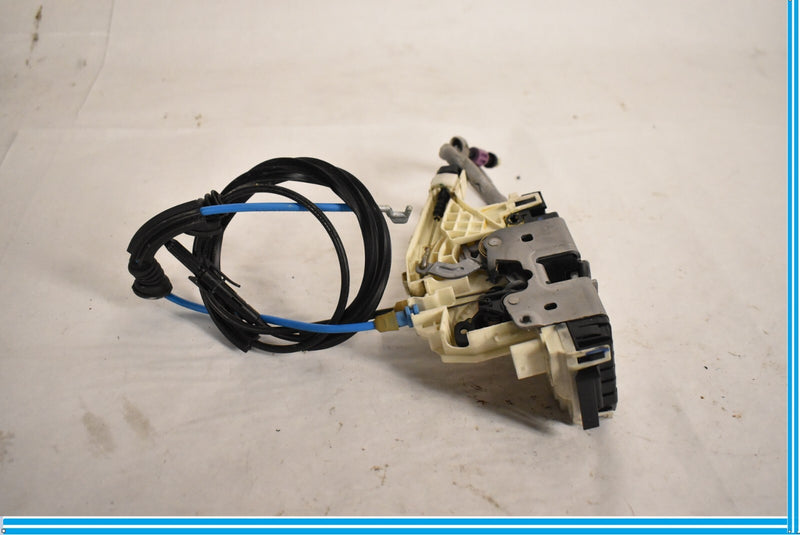 Load image into Gallery viewer, 10-16 Mercedes E350 E400 E550 W212 Rear Left Door Lock Latch Actuator Oem

