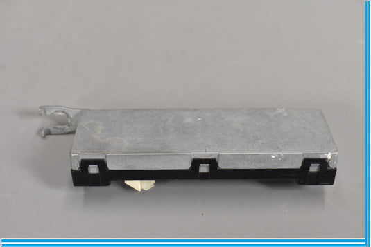 11-19 Jaguar XJ X351 Rear Left Driver Side Antenna Amplifier Receiver Oem