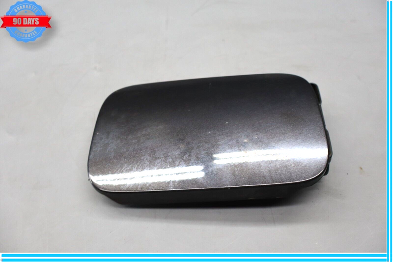 Load image into Gallery viewer, 96-02 Mercedes W210 E430 E320 Fuel Gas Tank Door Lid Cover Black Oem
