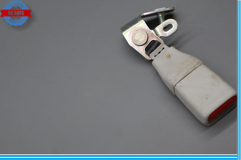 Load image into Gallery viewer, 07-12 Lexus LS460 Rear Left Driver Side Center Seat Belt Buckle Oem
