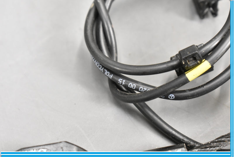 Load image into Gallery viewer, 12-18 Mercedes CLS550 W218 Front Left Driver Side Seat Belt Buckle Oem
