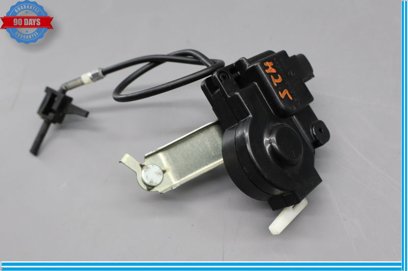 Load image into Gallery viewer, 07-17 Lexus LS460 LS600h XF40 Rear Fuel Gas Tank Lid Door Opener Actuator Oem
