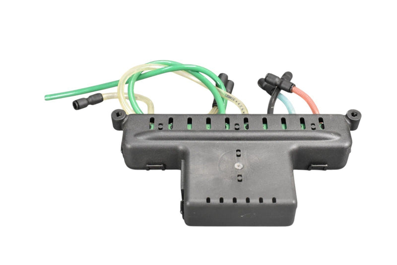 Load image into Gallery viewer, 03-13 Maserati Quattroporte M139 Front Right Side Seat Air Valve Module OEM
