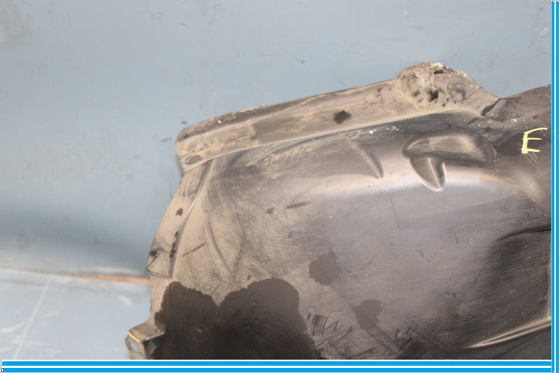 Load image into Gallery viewer, 07-13 BMW 335i 328i Front Right Passenger Side Fender Liner Section Cover Oem
