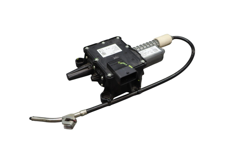 Load image into Gallery viewer, 04-19 Maserati Quattroporte Emergency Electric E Parking Brake Actuator Oem
