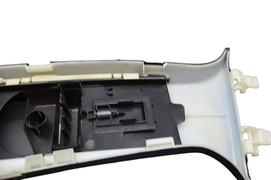 10-16 Mercedes W212 E400 CLS550 Right Passenger Side Upper B Pillar Trim Oem