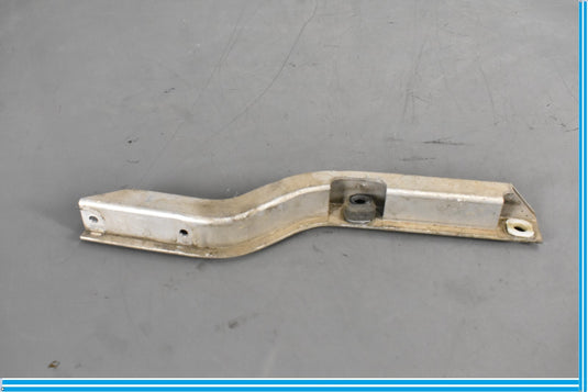 09-15 BMW 750i 750Li Front Right Passenger Side Oil Cooler Brace Bracket Oem