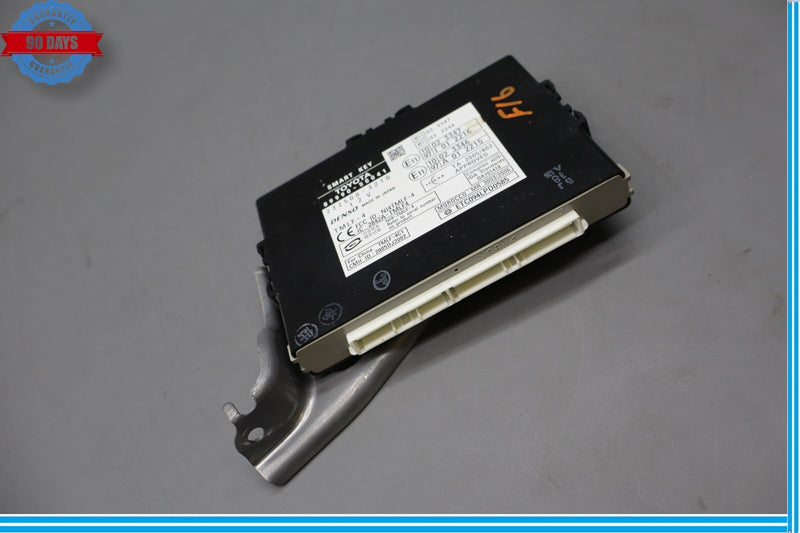 Load image into Gallery viewer, 07-09 Lexus LS460 Smart Key Keyless Entry Control Module Unit ECU Oem
