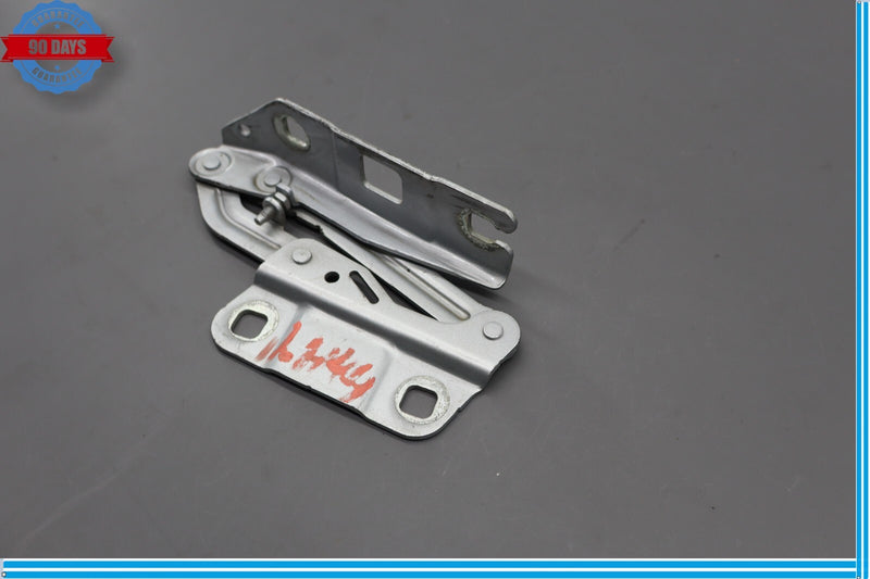 Load image into Gallery viewer, 06-13 Mercedes GL450 ML500 Front Left Driver Side Hood Bonnet Hinge Bracket Oem

