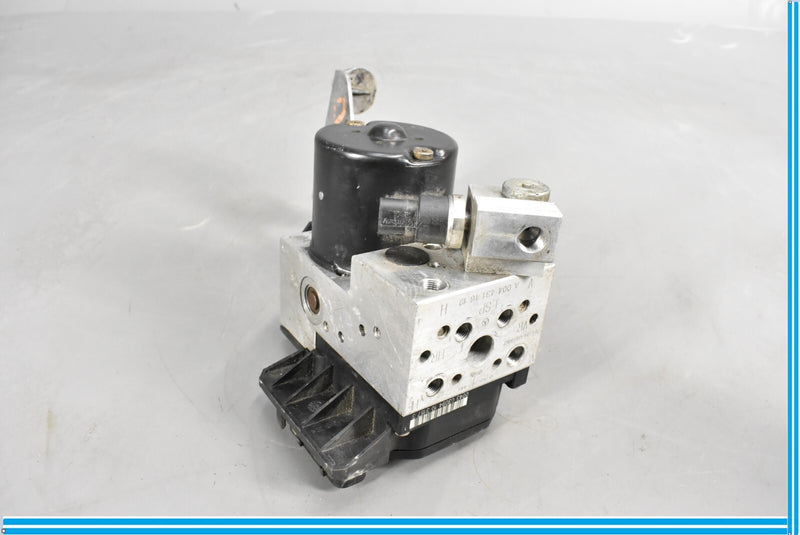 Load image into Gallery viewer, 00-06 Mercedes CL500 CL600 W215 Anti Lock Brake ABS Pump Module A0044314612 Oem

