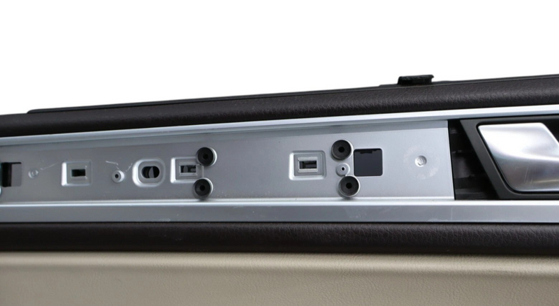 Load image into Gallery viewer, 11-14 Volkswagen Touareg Rear Left Driver Side Interior Door Panel 7P6867211 Oem
