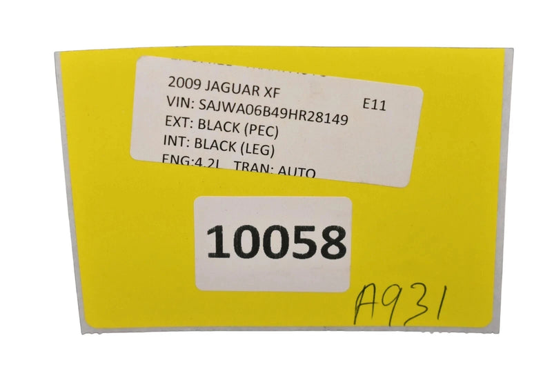 Load image into Gallery viewer, 09-11 Jaguar XF X250 AM FM Radio Cd Player Disc Receiver 7G9N18C815TB Oem
