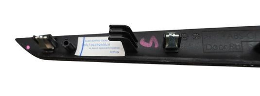 14-21 Maserati Ghibli Quattroporte Front Right Interior Door Trim Molding Oem