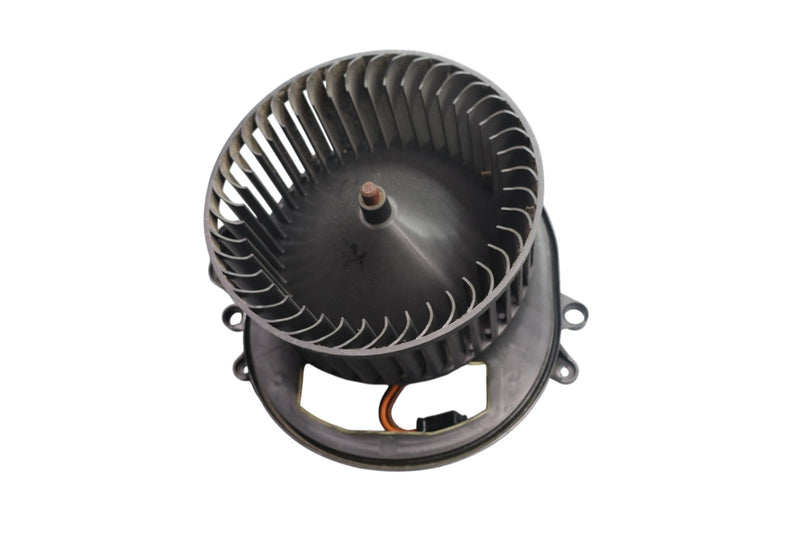 Load image into Gallery viewer, 12-18 BMW 320i 328i F30 AC Air Conditioner Heater Blower Motor Fan Black Oem
