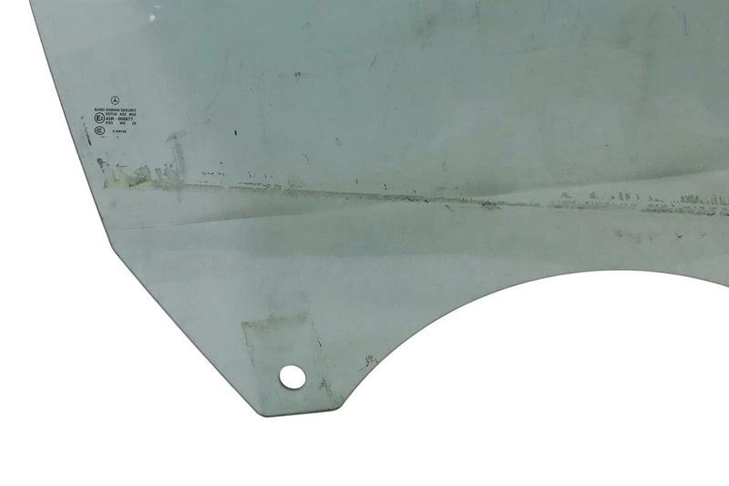 Load image into Gallery viewer, 14-17 Mercedes CLS63 CLS550 Front Right Passenger Side Door Window Glass oem
