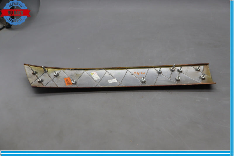 Load image into Gallery viewer, 03-13 Maserati Quattroporte M139 Front Left Side Door Panel Trim Panel Oem
