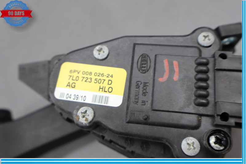 Load image into Gallery viewer, 11-18 Porsche Cayenne Gas Throttle Pedal Accelerator 7L0723507 Oem

