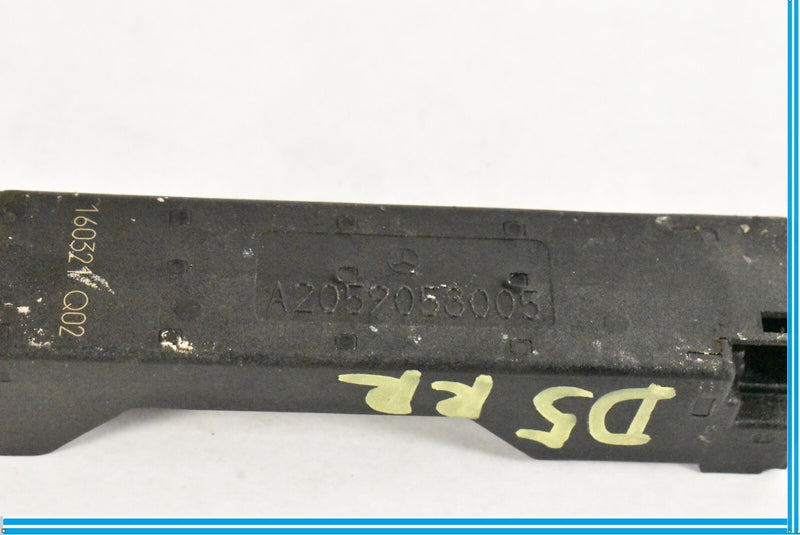 Load image into Gallery viewer, 15-20 Mercedes C300 W205 Keyless Entry Antenna Receiver Module 2059053005 Oem
