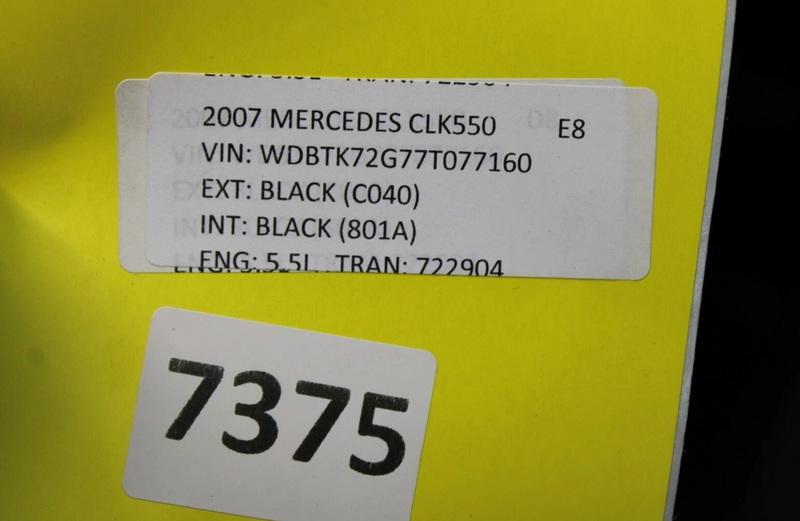 Load image into Gallery viewer, 03-09 Mercedes CLK350 CLK550 Rear Right Roll Over Protection Bar Headrest Oem

