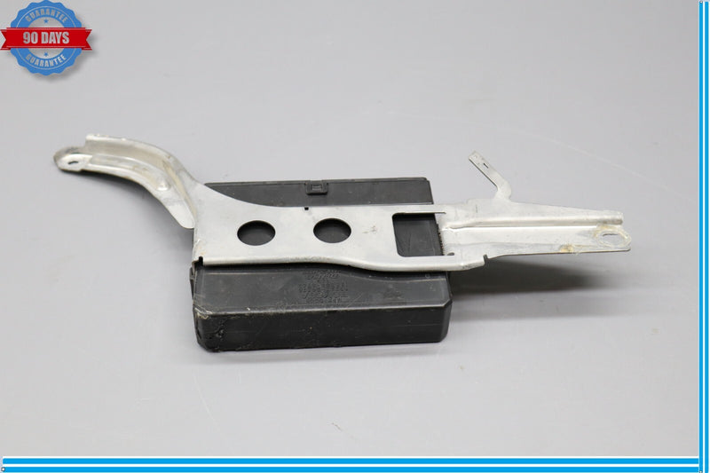 Load image into Gallery viewer, 07-09 Lexus LS460L Front Right Passenger Side Door Control Module Unit ECU Oem
