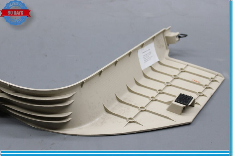 Load image into Gallery viewer, 11-17 Volkswagen VW Touareg Right Side Plastic Side Skirt Trim Cover Oem
