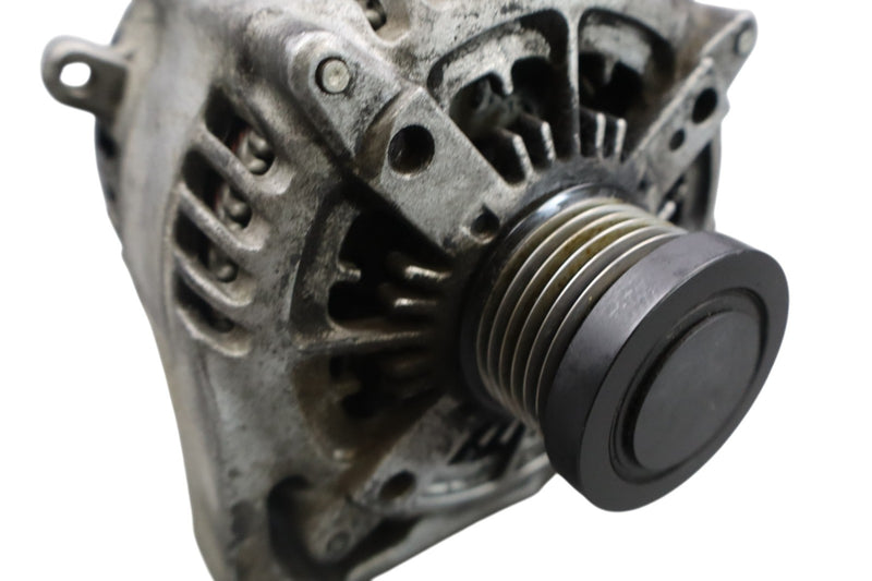 Load image into Gallery viewer, 12-18 BMW 320i 328i 428i F30 Engine Alternator Generator Assembly 14V 170A Oem
