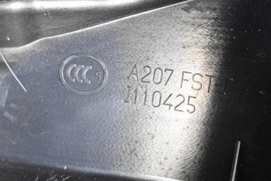 10-14 Mercedes W204 C250 E350 Coupe Rear Right Side C Pillar Cover Panel Oem