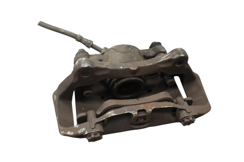 Load image into Gallery viewer, 08-17 Audi A4 A4 Quattro Front Left &amp; Right Side Brake Calipers 8K0615123A Oem
