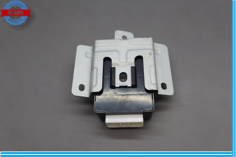 Load image into Gallery viewer, 11-13 Hyundai Equus Theft Locking Key Lock Shifter Control Module 958503M500 Oem
