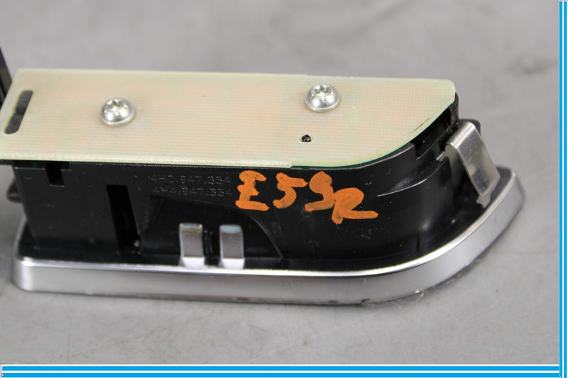 Load image into Gallery viewer, 11-17 Audi A8 Quattro Rear Right Passenger Interior Dome Reading Light Lamp Oem
