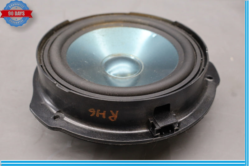 Load image into Gallery viewer, 10-17 Mercedes W207 E350 E550 Front Right Side Door Audio Sound Speaker Oem
