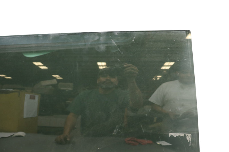 Load image into Gallery viewer, 11-18 Porsche Cayenne 958 Rear Right Passenger Side Door Window Glass Oem

