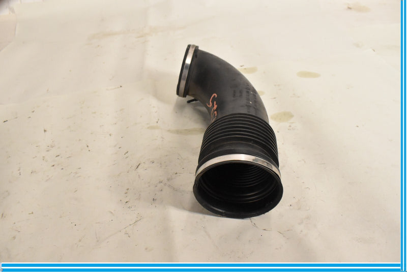 Load image into Gallery viewer, 04-05 BMW 645Ci E61 Air Cleaner Intake Box Mass Meter Boot Duct Oem 13717521024
