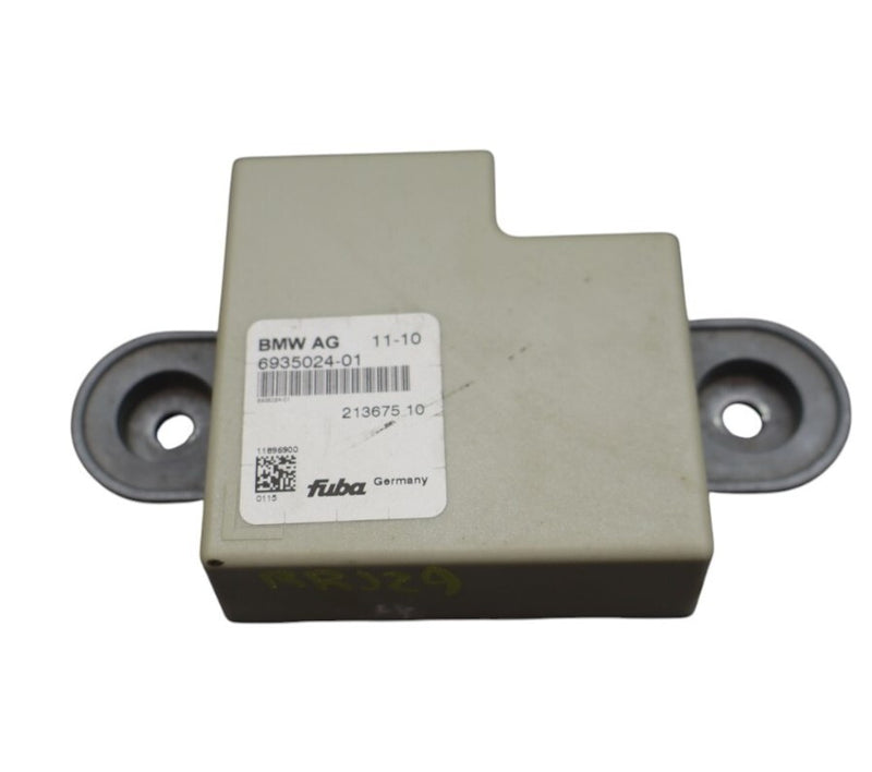 Load image into Gallery viewer, 11-16 BMW 528i 535i GT xDriver F10 Antenna Amplifier Module 693502401 Oem
