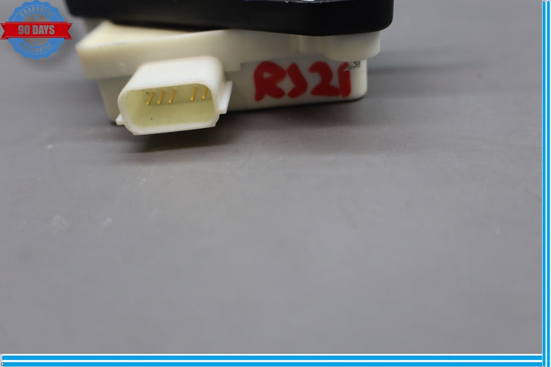 Load image into Gallery viewer, 15-20 Hyundai Genesis G80 Right Side Seat Occupant Detection Sensor Module Oem
