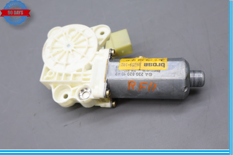 Load image into Gallery viewer, 03-14 Mercedes R230 SL500 SL55 Right Side Window Regulator Motor 2308201042 Oem

