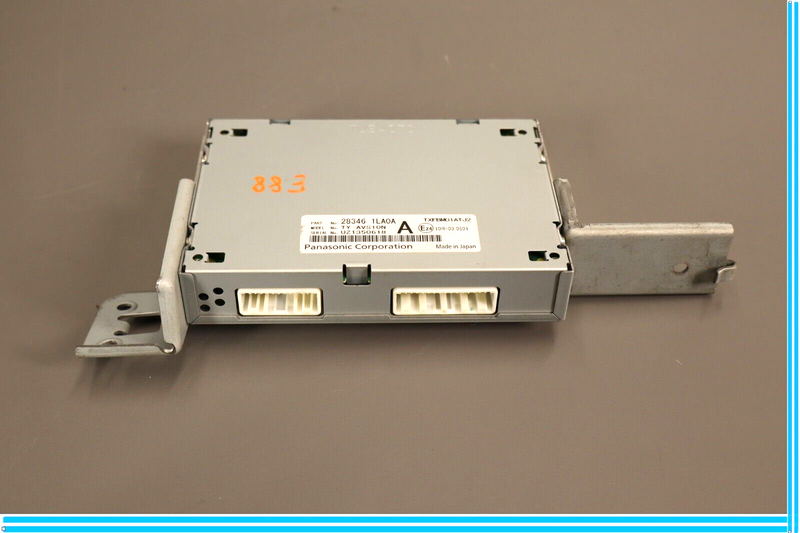 Load image into Gallery viewer, 11-17 Infiniti QX56 QX80 Audio Equipment Radio GPS Control Module Unit Oem

