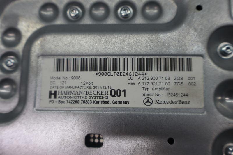 Load image into Gallery viewer, 12–18 Mercedes CLS550 CLS500 W218 Amplifier Amp Harman/Becker A2129007103 Oem
