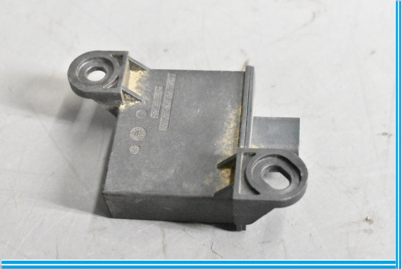 Load image into Gallery viewer, 11-18 Porsche Cayenne Tire Pressure Monitor Sensor Module TPMS 7PP907283 Oem
