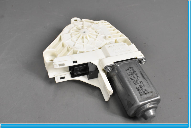 Load image into Gallery viewer, 11-18 Audi A8 Quattro Front Right Passenger Door Window Motor Unit 8k0959802 Oem
