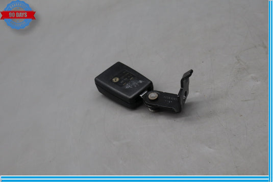 08-14 BMW X5 X6 E70 Rear 2nd Row Right Side Seat Belt Seatbelt Buckle Oem