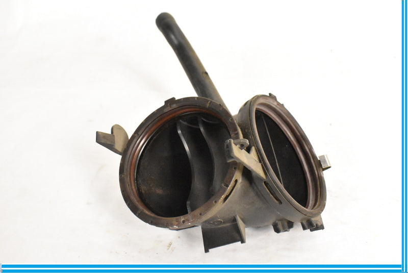 Load image into Gallery viewer, 2008 MERCEDES C350 W204 AIR INTAKE ELBOW DUCT TUBE HOSE 2721400118
