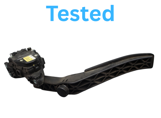 11-17 Volkswagen VW Touareg Front Lower Gas Acceleration Pedal 7L0723507D Oem