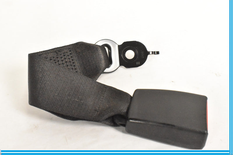 Load image into Gallery viewer, 2009 - 2015 BMW 740 740Li F01 REAR CENTER SEAT BELT SEATBELT BUCKLE OEM
