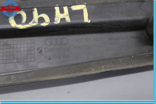 12-18 Audi A7 A7 Quattro Front Radiator Support Baffle Upper Seal Cover Oem