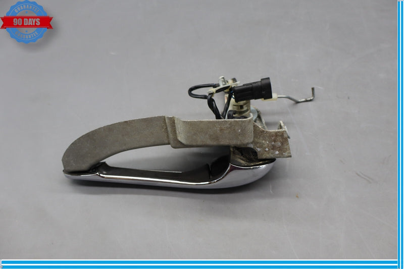 Load image into Gallery viewer, 03-13 Maserati Quattroporte M139 Front Left Side Exterior Door Handle Chrome Oem
